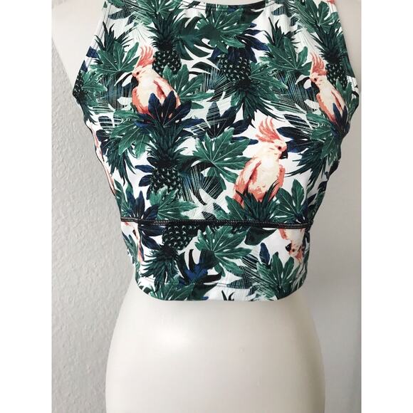 Sweaty Betty London Kenza Crop Top Athletic Workout - Picture 2 of 9